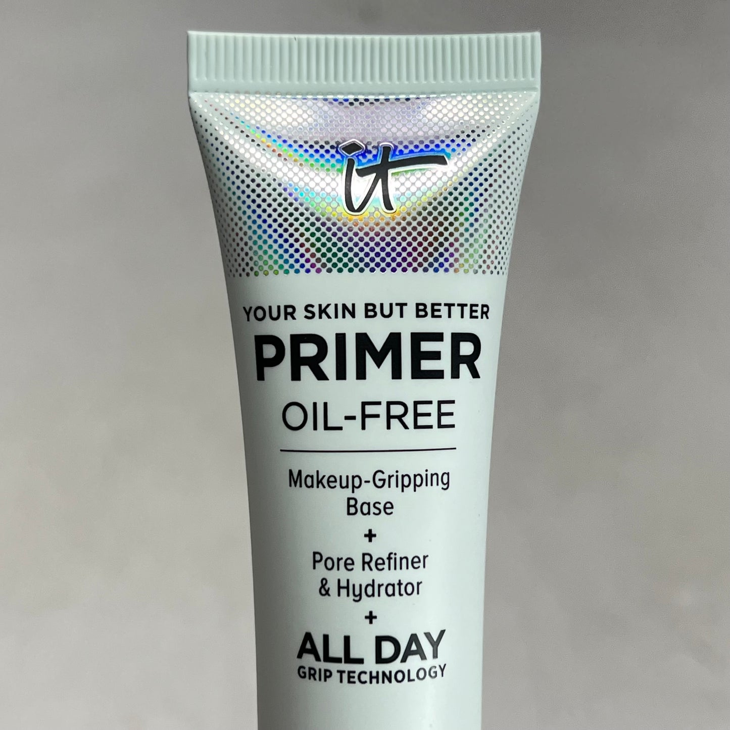 IT COSMETICS  Your Skin But Better All Day Makeup Gripping Primer Oil-free  1 oz