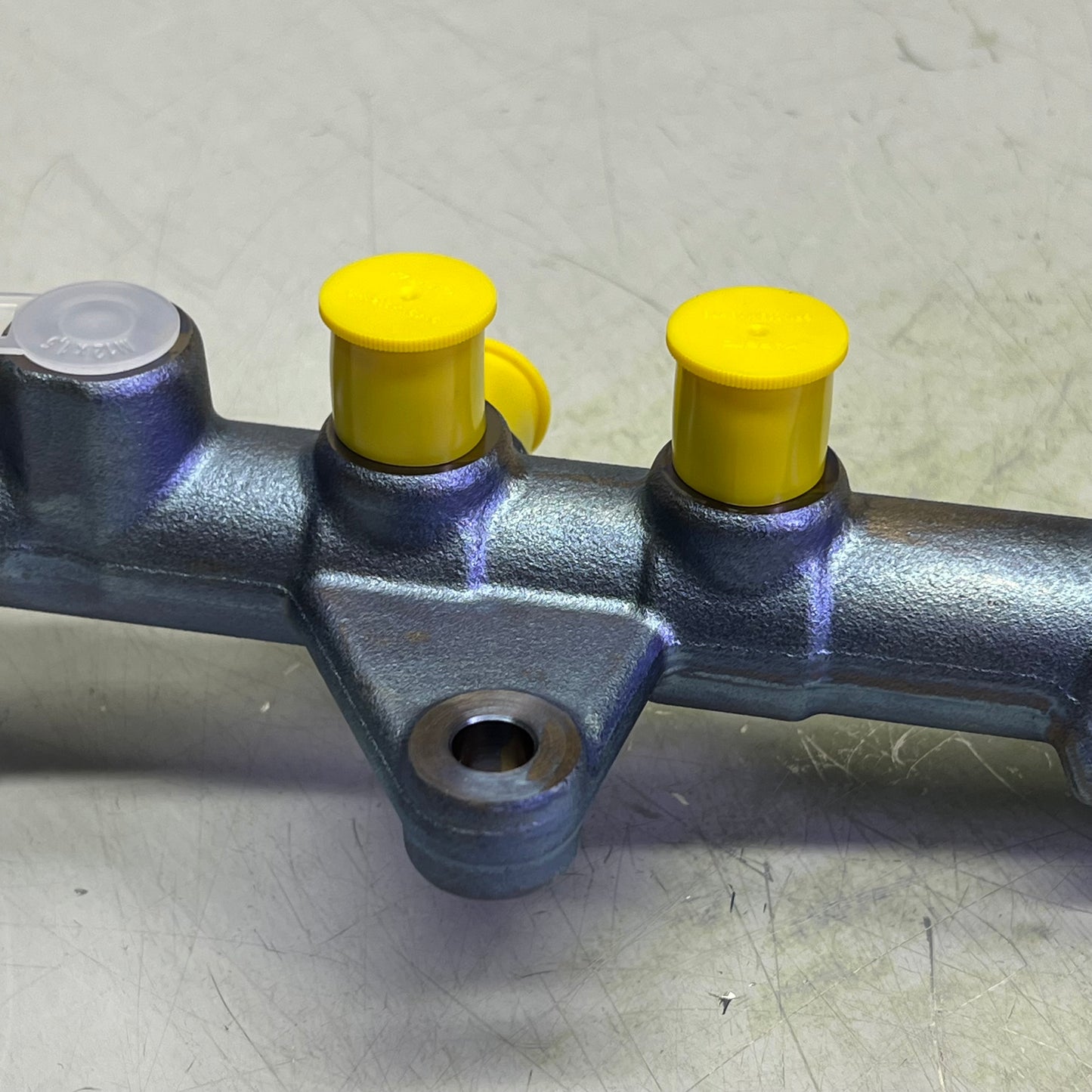 CUMMINS Fuel Rail Distributor Part For Ram 2500 & 3500 6.7L 5348915