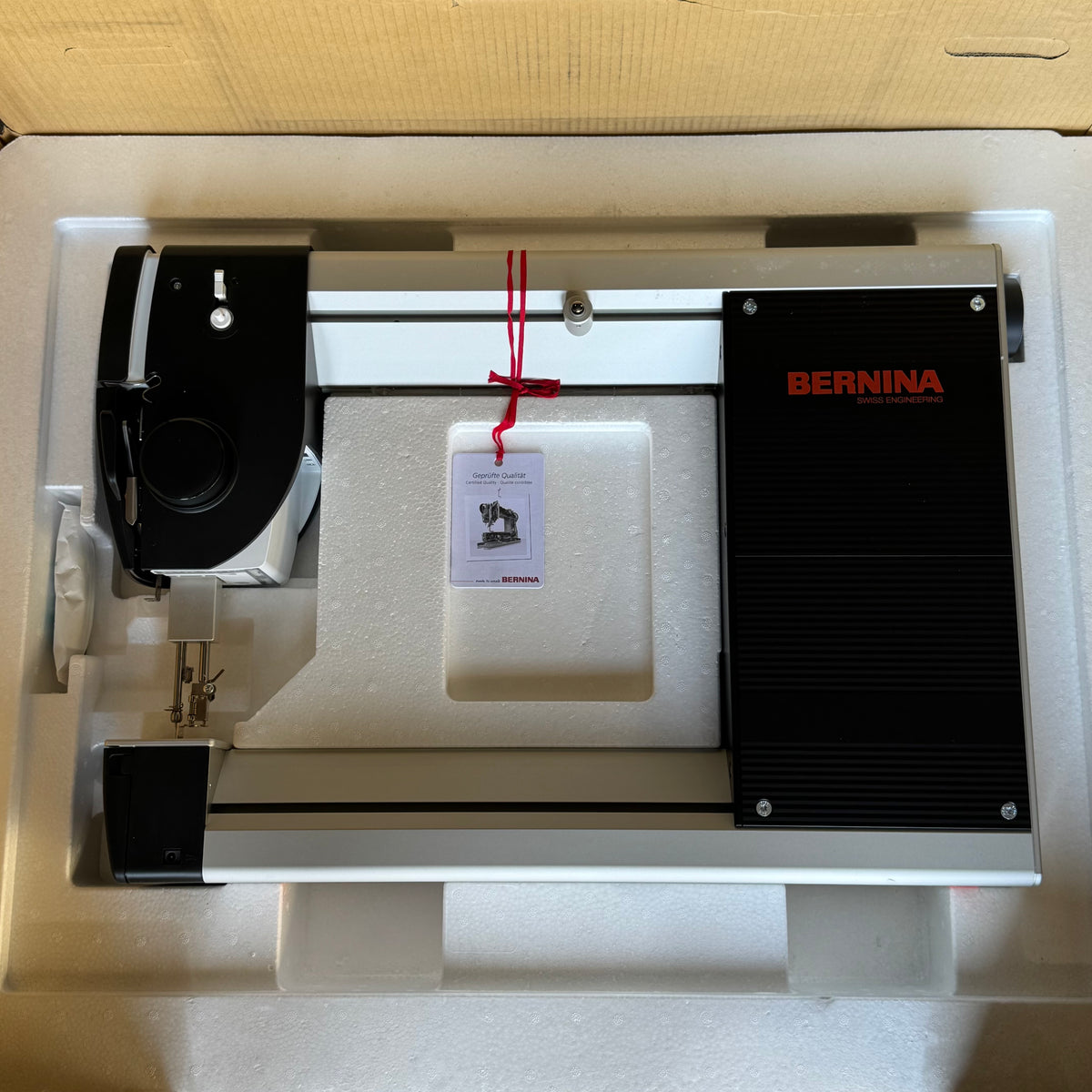 BERNINA Q16 Longarm Quilting Machine - Head Only (No Frame / Base Included)