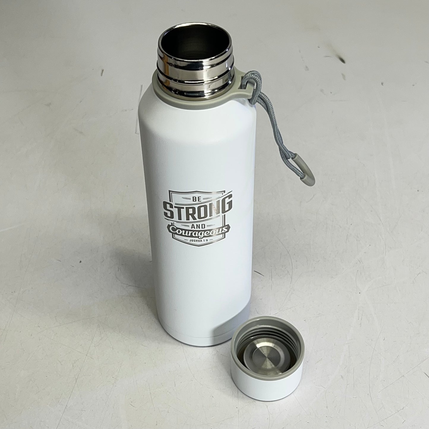 CHRISTIAN ART GIFTS Joshua 1:9 Stainless Steel Water Bottle White FLS126