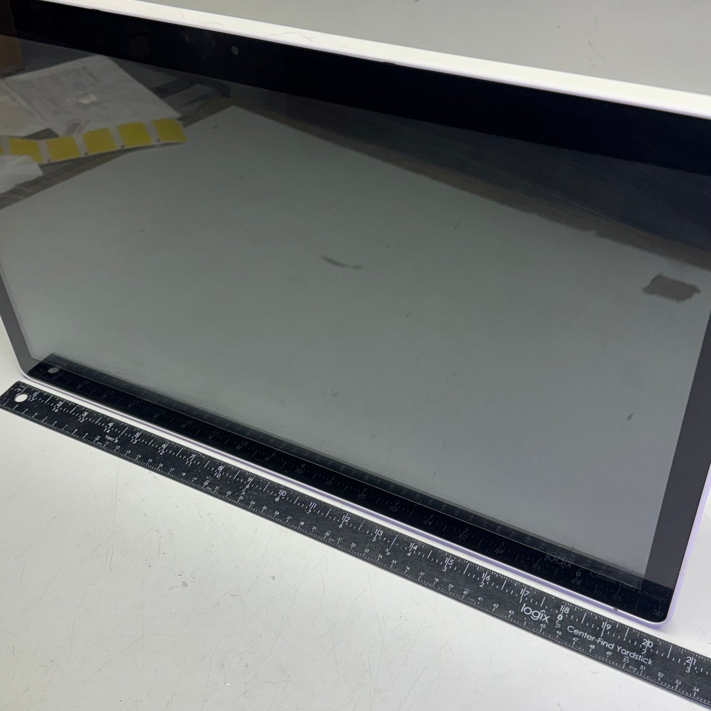 DT RESEARCH Cyclepr Monitor 19V Sz 20"L x 13"H, 502T (Used)