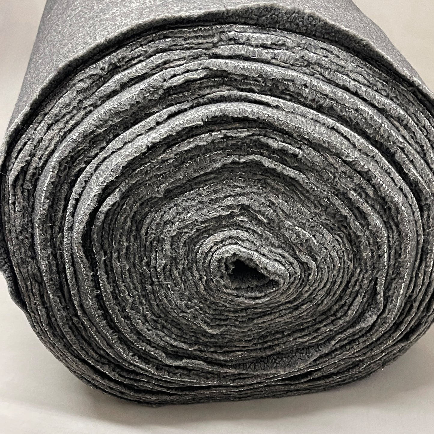 Z@ 42 YARDS of FLEECE! YAW LIAMY Huge Roll of Fleece Fabric / Material  60” W Sheepskin Grey (New) A