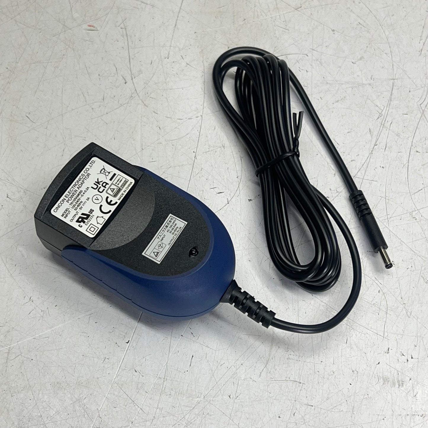 CINCON  Electronic Power Adaptor  5 Attachments 100-240V Input  Black TR15RAM050