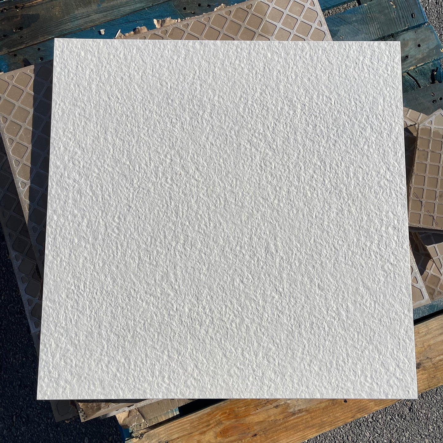 Z@ ROYAL MOSA Textured Porcelain Floor Tiles, White 23.5”x23.5” MADE IN NETHERLANDS (New, 18 Whole)