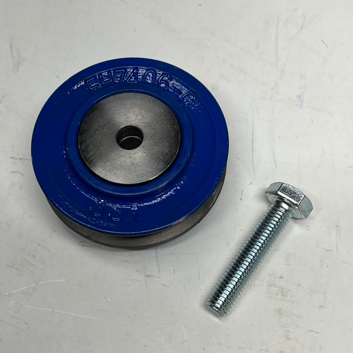 MUNTERS Aerotech Pully Kit Cast Iron W/ Mounting Bolts 3" Blue FH2406