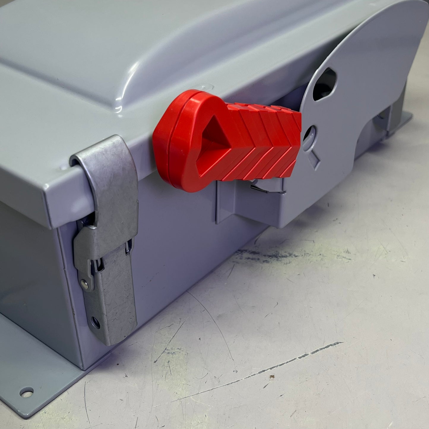 SIEMENS Low Voltage Circuit Protection Heavy Duty Safety Switch 2 Pole HF221J