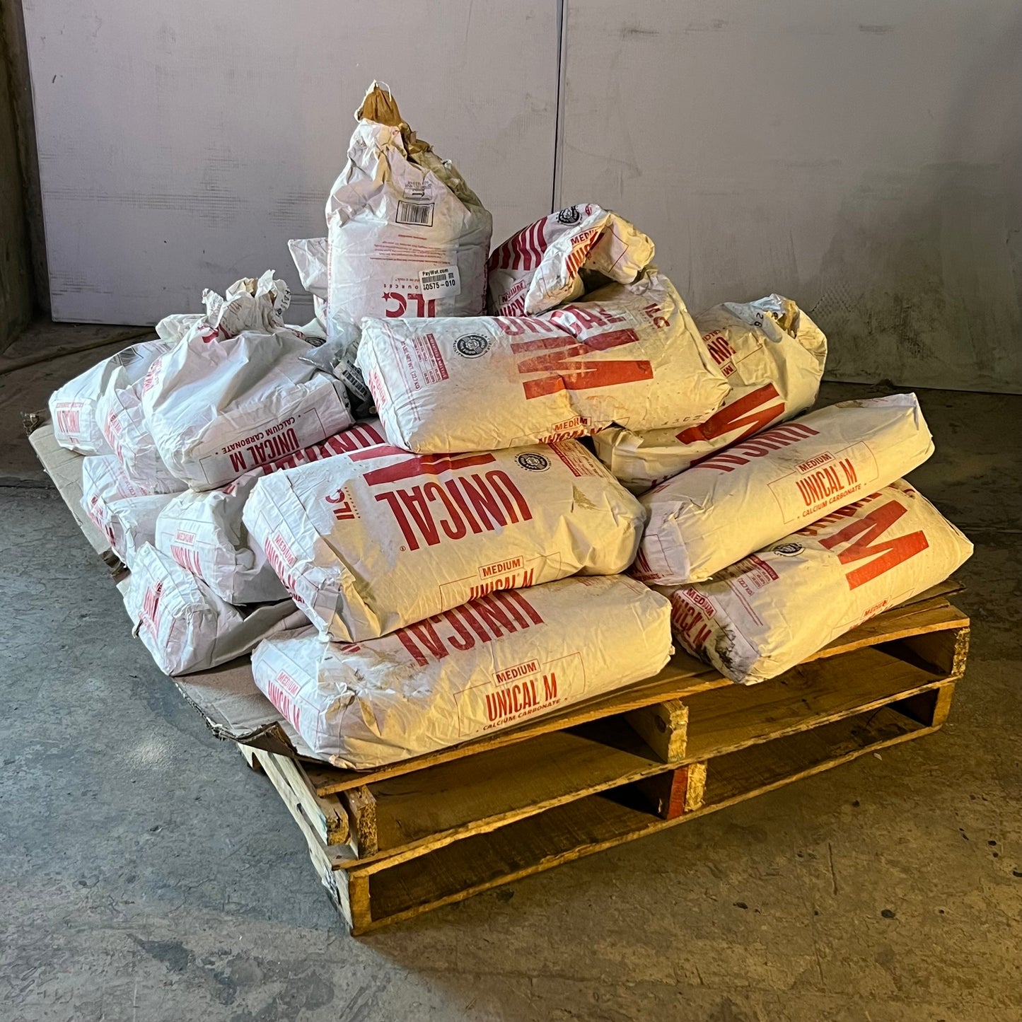ZA@ Pallet of ILC Unical M Calcium Carbonate 50lb (AS-IS, Some Bags are Open)