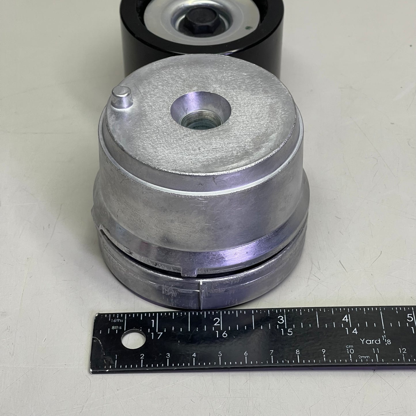 GATES FleetRunner Heavy-Duty Drive Belt Tensioner Steel & Black 38506