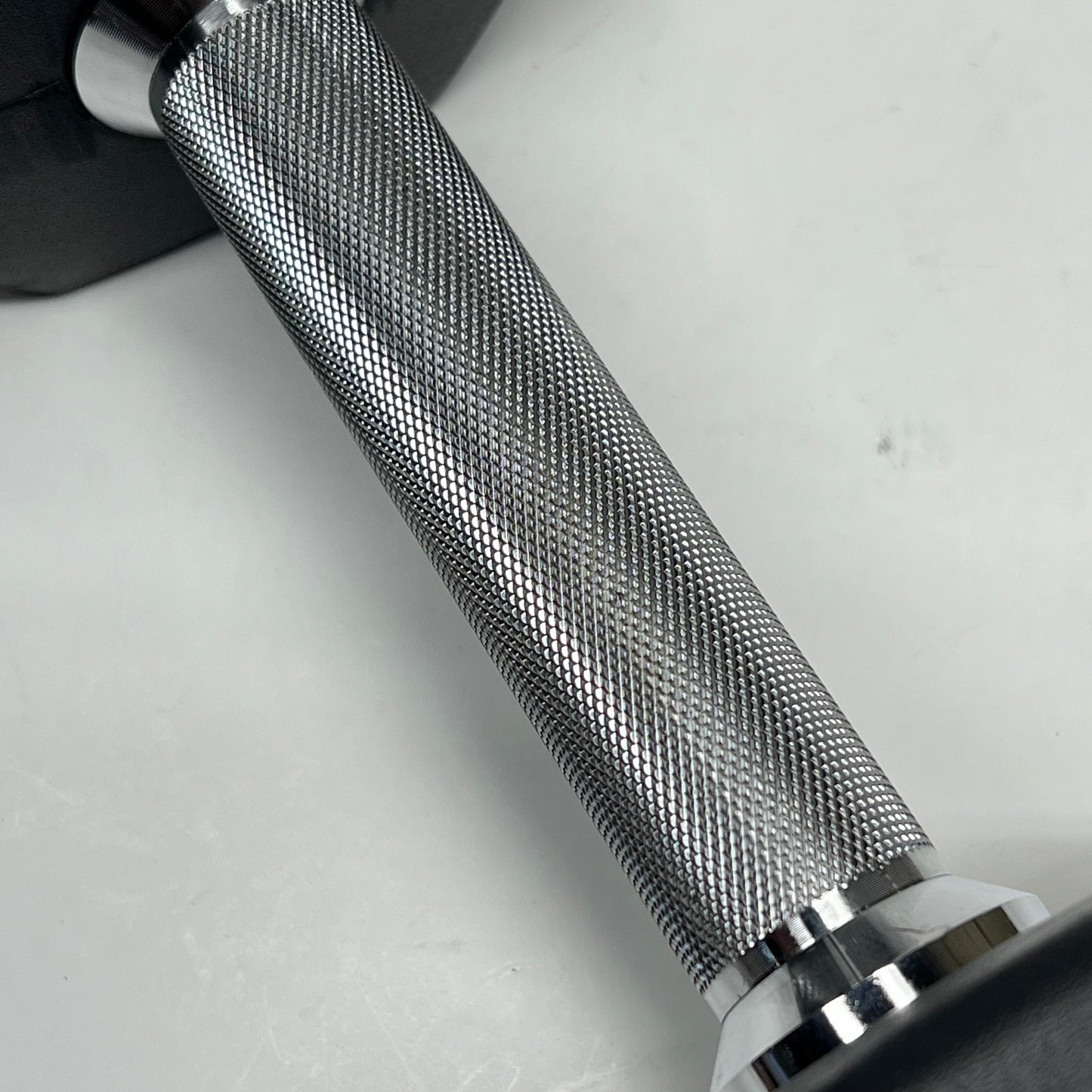 ZA@ TAG Metal & Rubber Dumbbells 20lbs Black/Chrome 1908