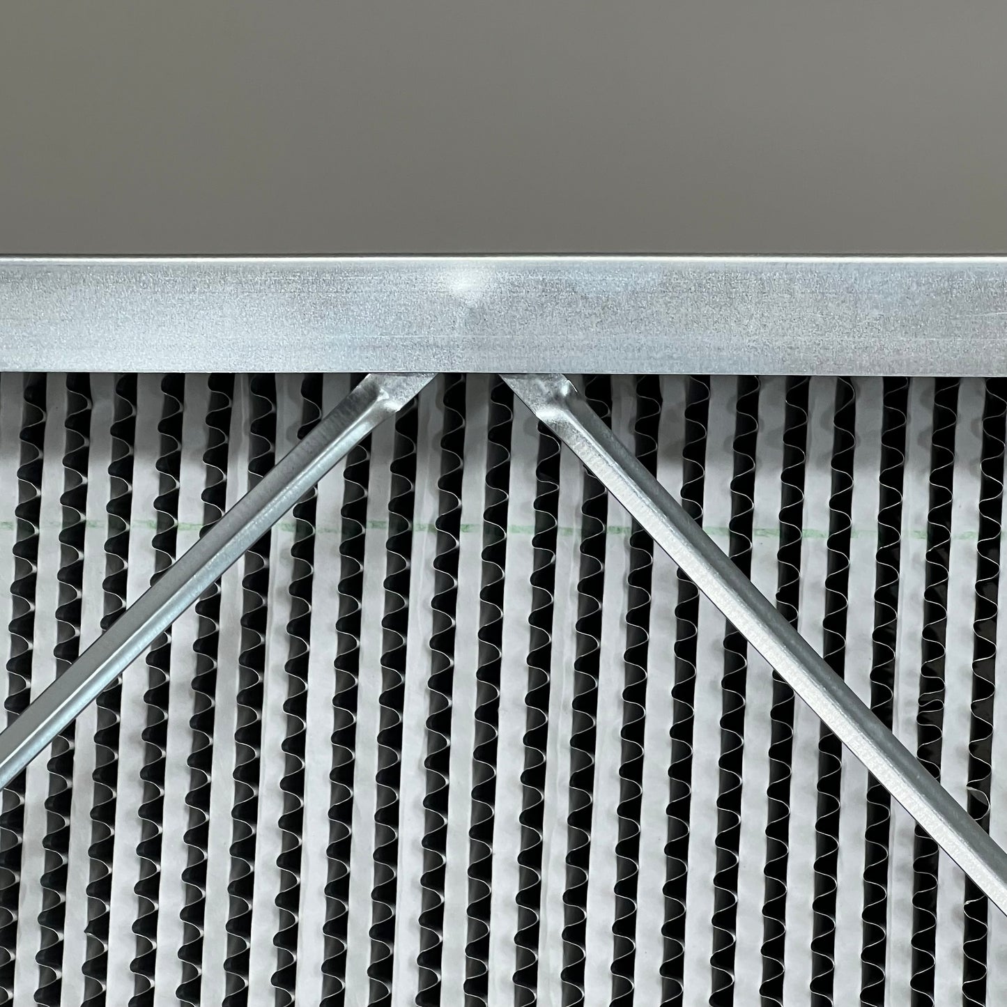 AEROSTAR Cartridge Air Filter W/ Single Header 24"x24"x12" 16290