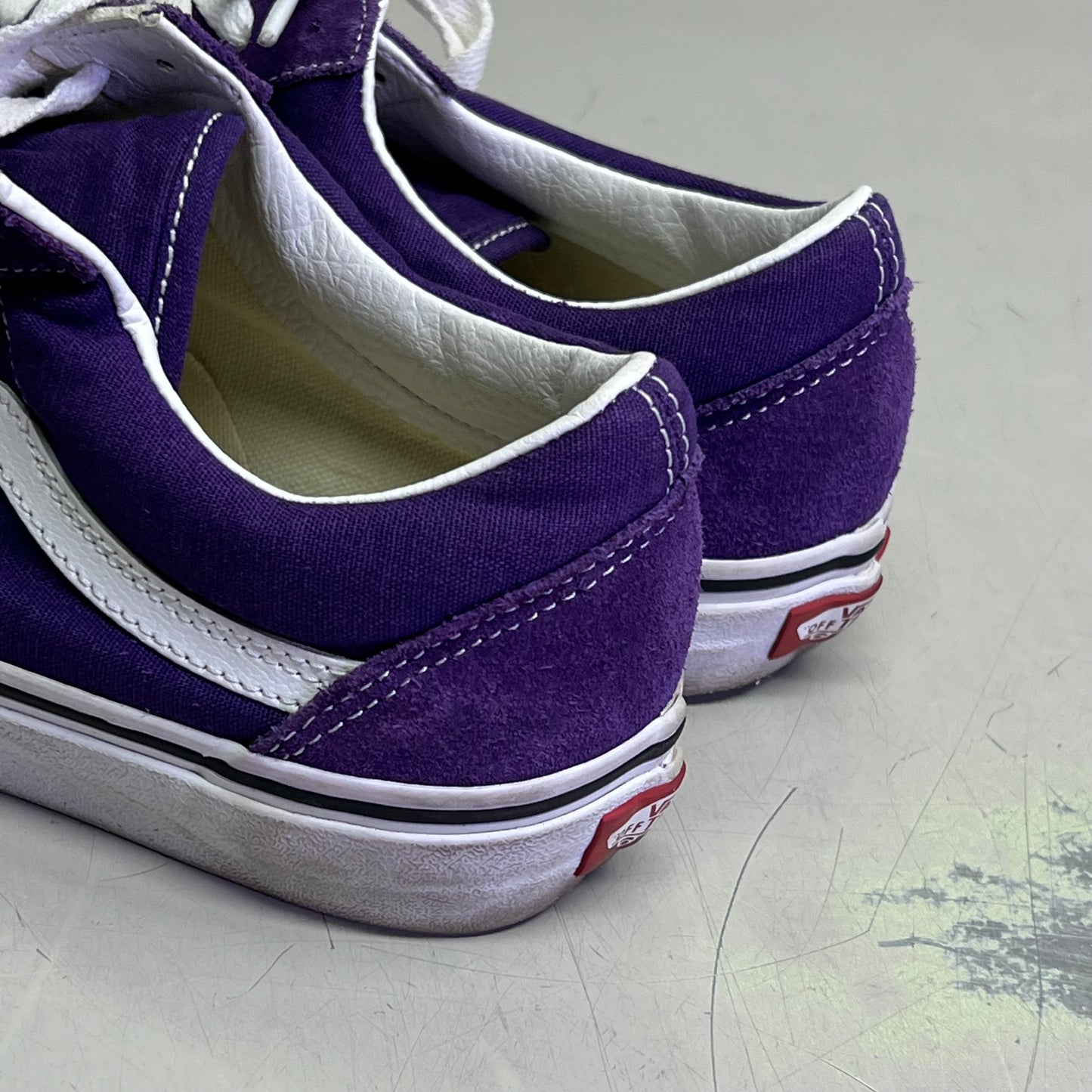 VANS Old Skool Of The Wall Sneakers Men's Sz 7 Women's Sz 8.5 Purple (Pre-Owned)