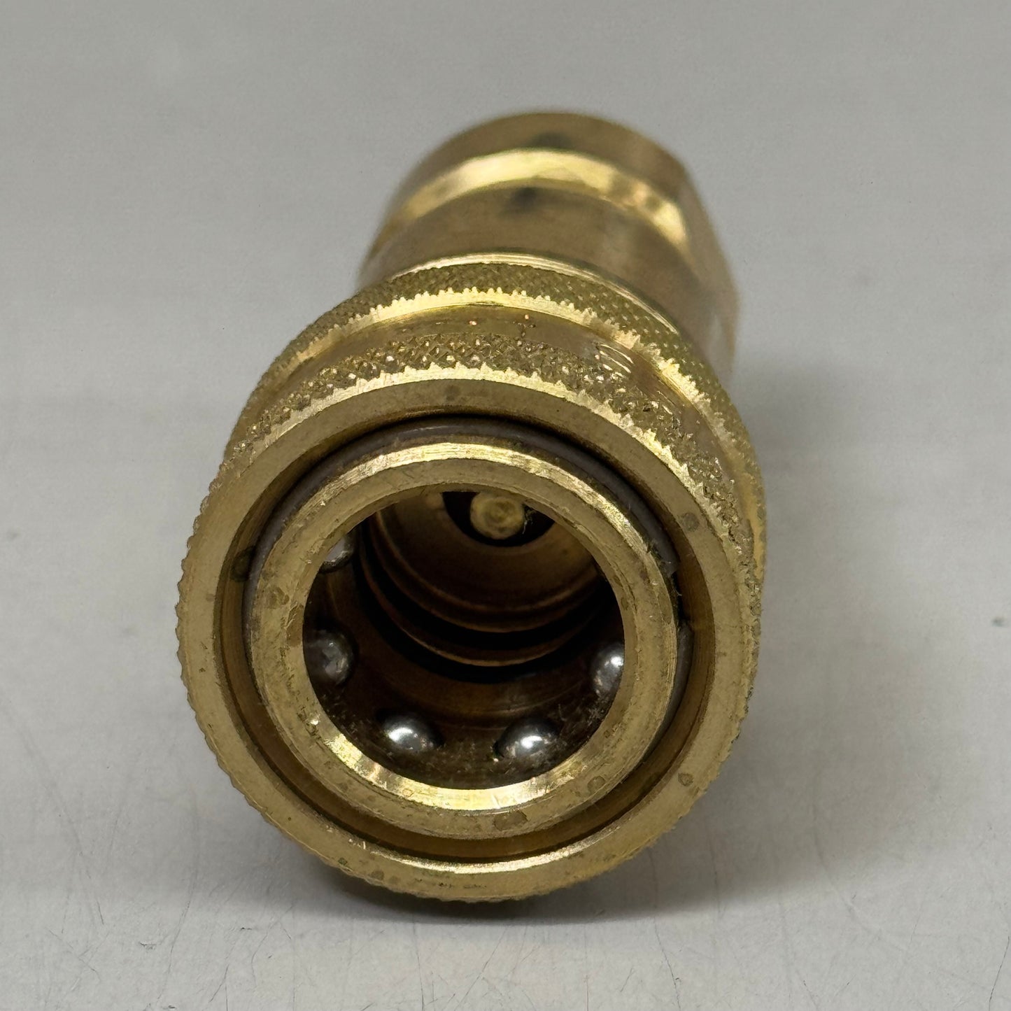 PARKER Hydraulic Quick Connect House Coupling 1/4" 11 Ipm Max Brass BH2-60