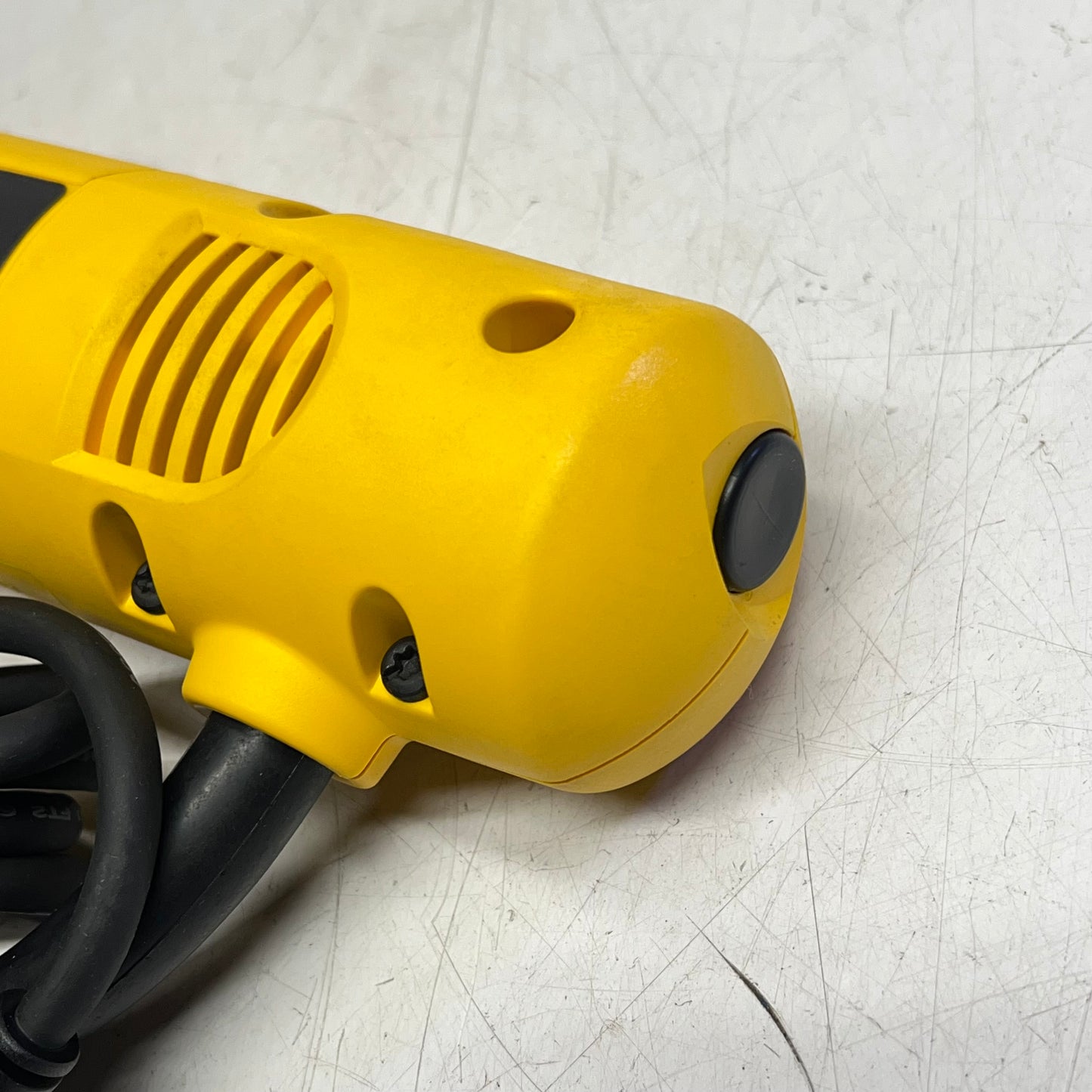 DEWALT Heavy Duty Cut-out Tool W/ Dust Shield  5Amp 30,000RPM Black/Yellow DW660