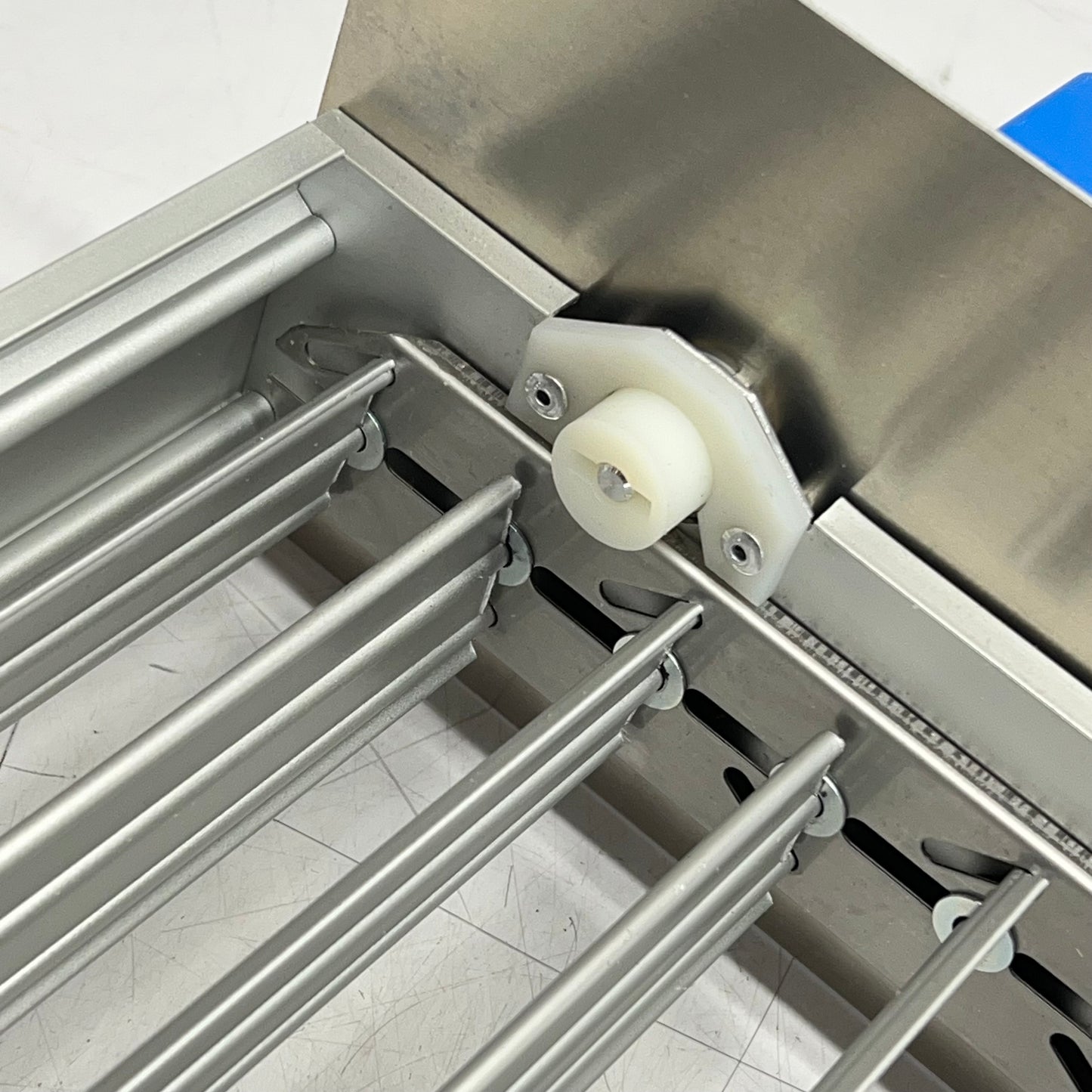 CARRIER Slip-in Bottom Mount Zone Damper 12" x 18" Silver DAMPSLB12X18-B