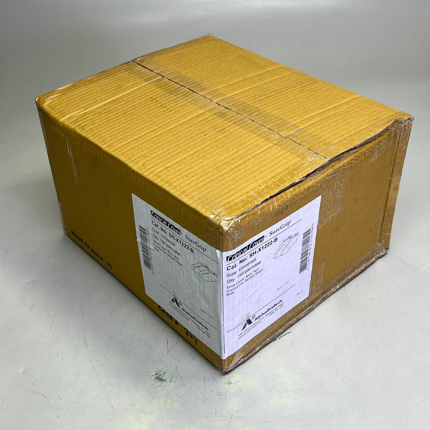 CRITICAL COVER (150 PAIRS) Sure Grip Shoe Covers Universal Size Blue SH-X1222-B