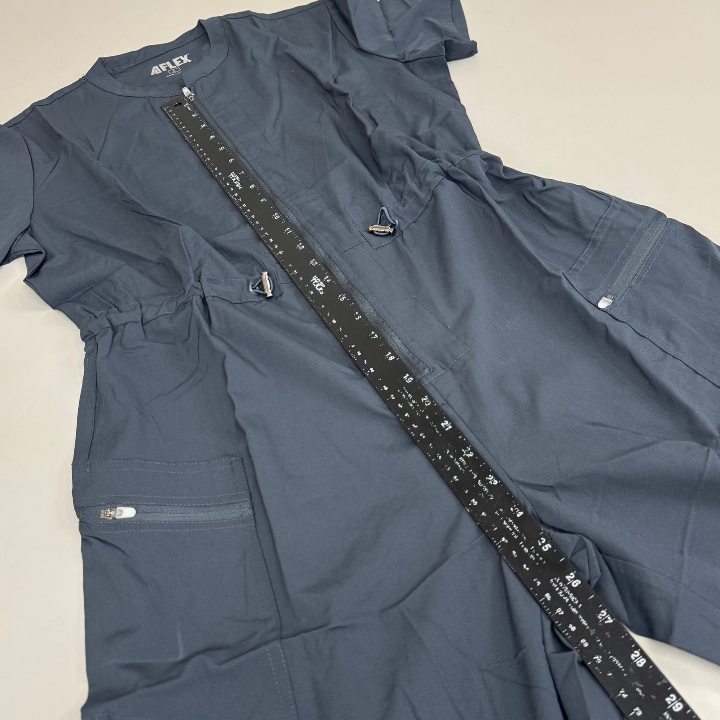 GREEN TOWN 4 Flex Scrubs Jumpsuit Cinch In Waist Women's Sz L Pewter GFX-023AST