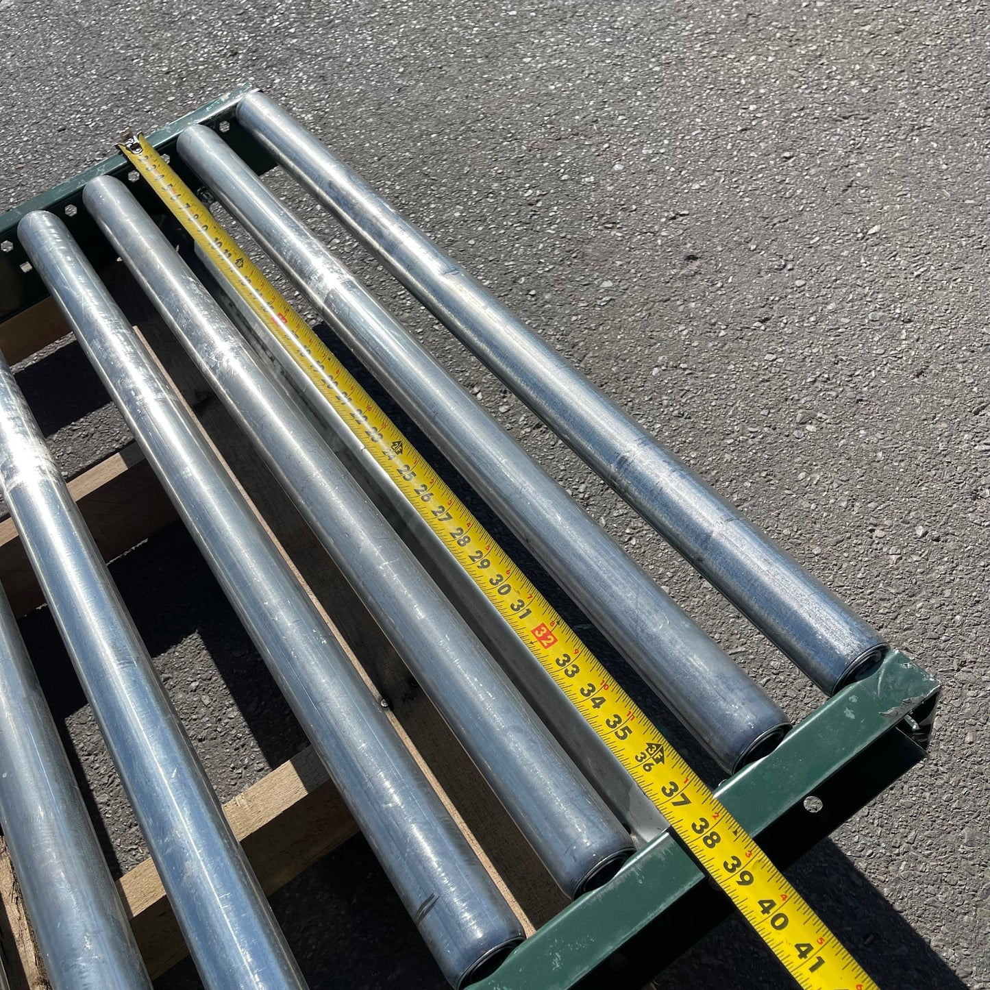 ZA@ Pallet of ASHLAND Gravity Roller Conveyor(AS-IS)