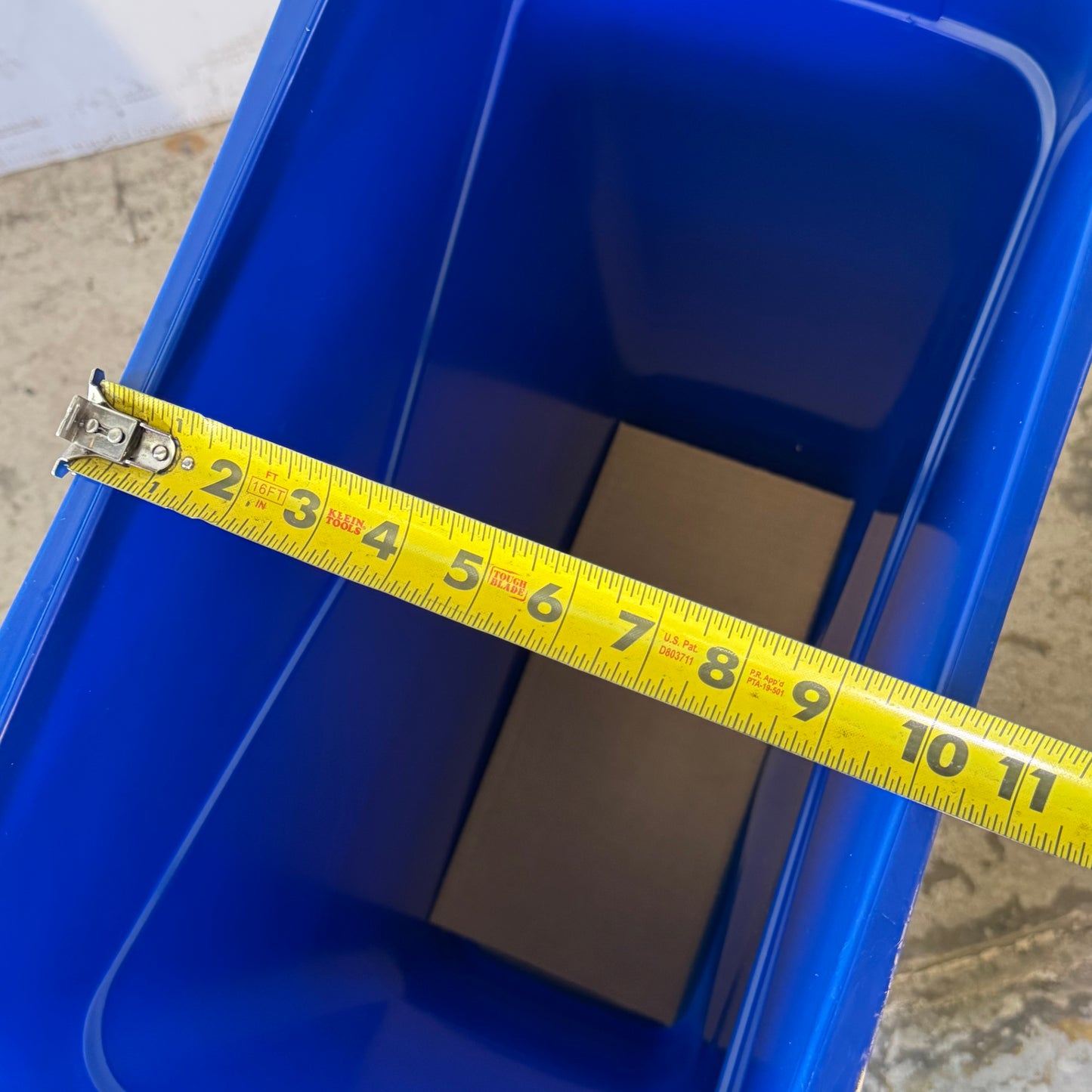 CFS (4 PACK) Trash Can Blue 23 Gal Blue 34202314