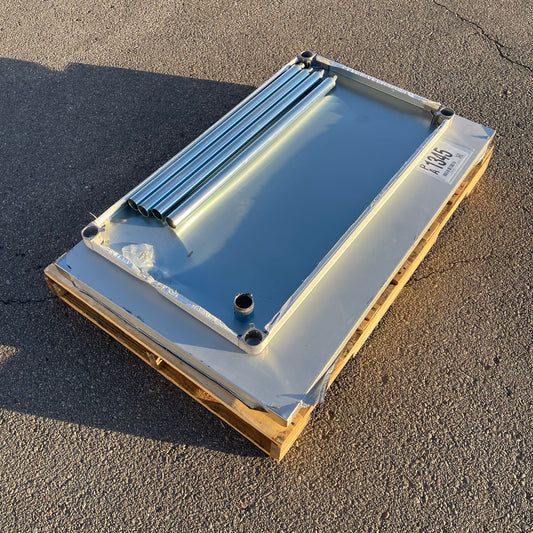 ZA@ Pallet of AERO Work Table w/o Splash Stainless Steel 3TG-3048-MCM ~40 lbs (AS-IS)