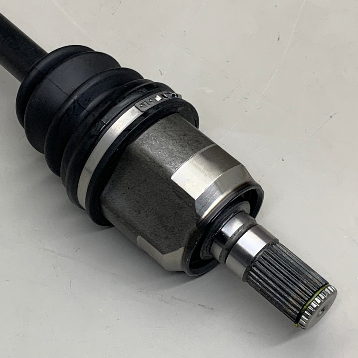 NAPA Premium CV Drive Axle Grooved 27 Spline 26.1" for Hyundai & Kia 94-9346