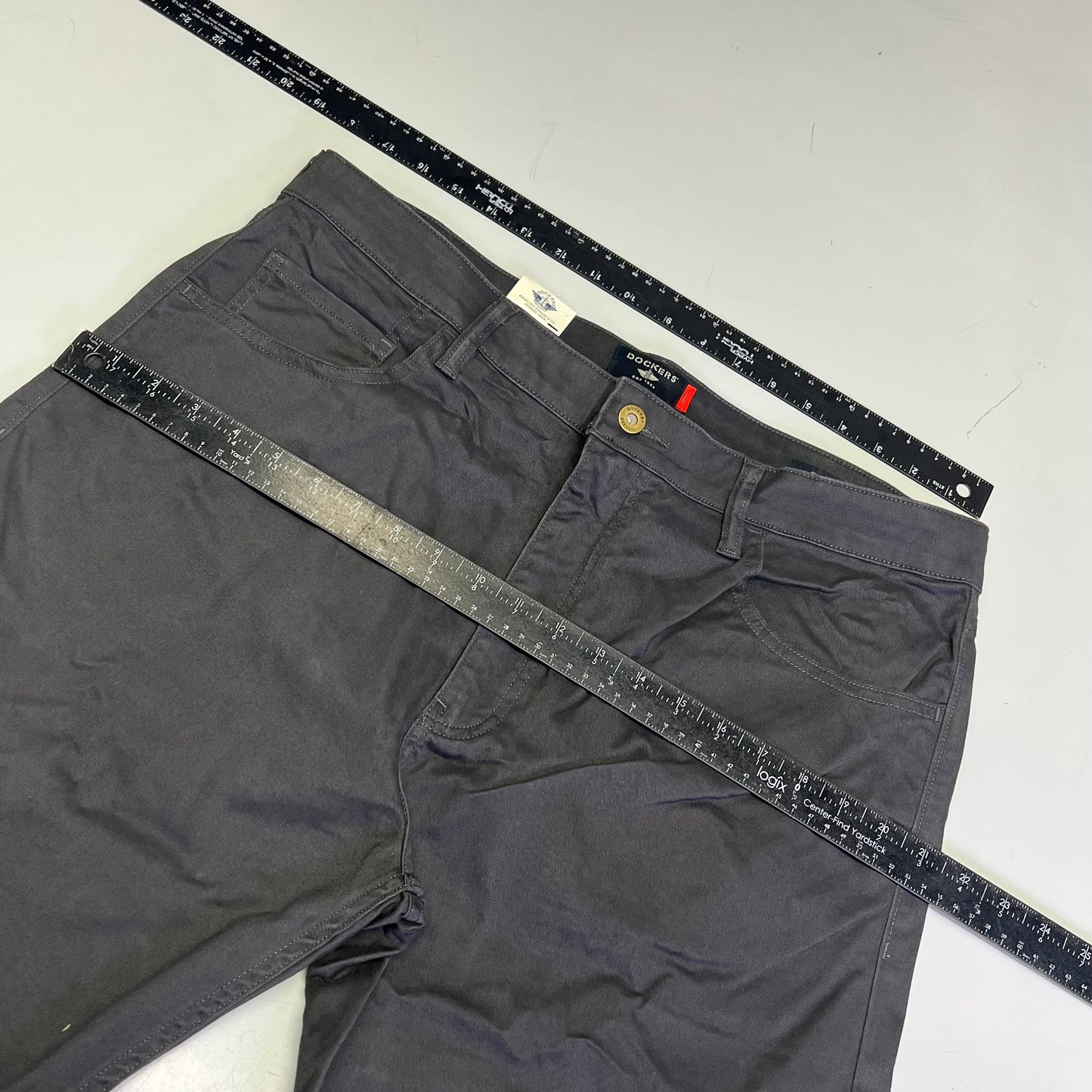 DOCKERS All Seasons Tech Straight Fit Jean Cut Pant Men's Sz 36x32 Steelhead