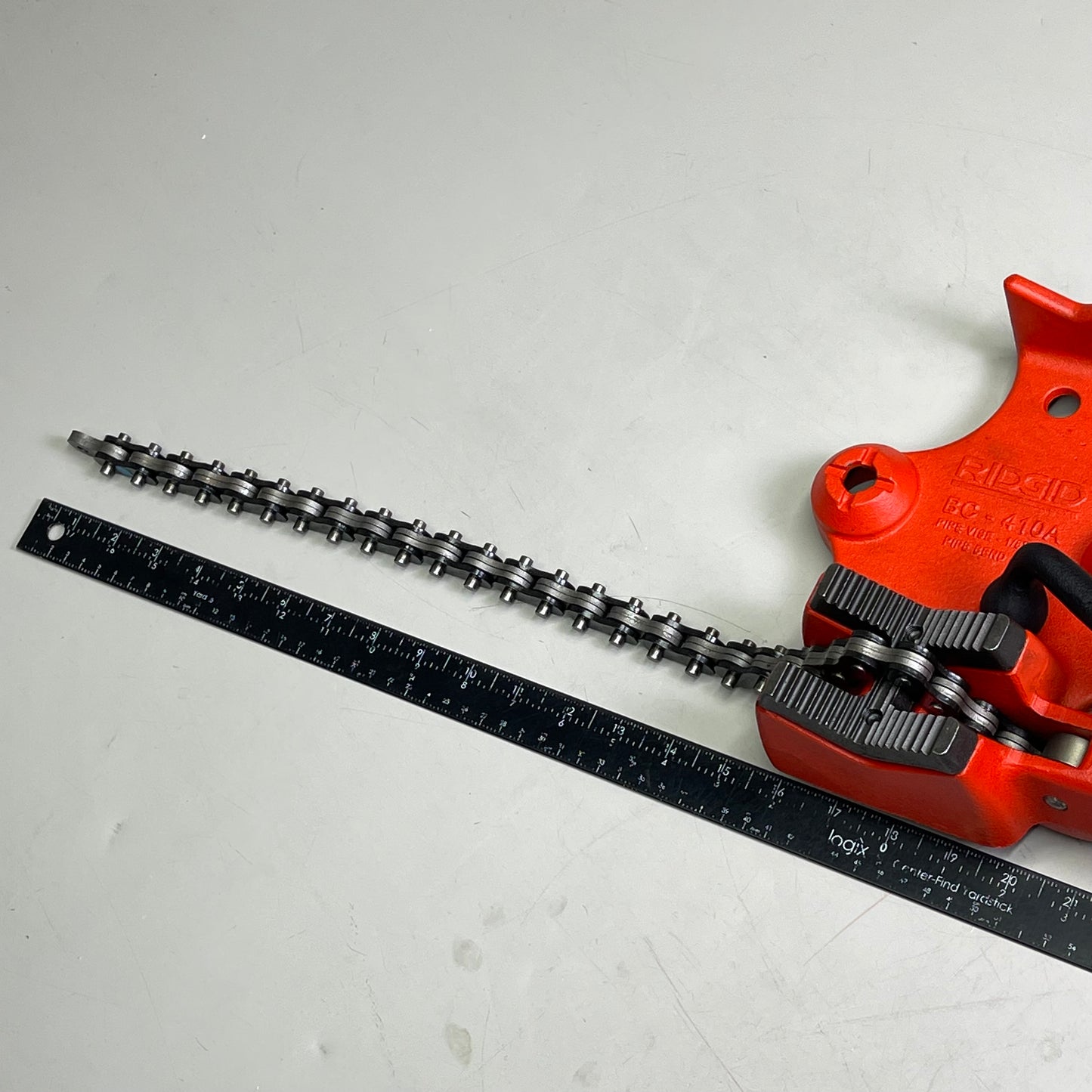 RIDGID Model BC410A Bench Chain Vise 1/8" - 4" 40195