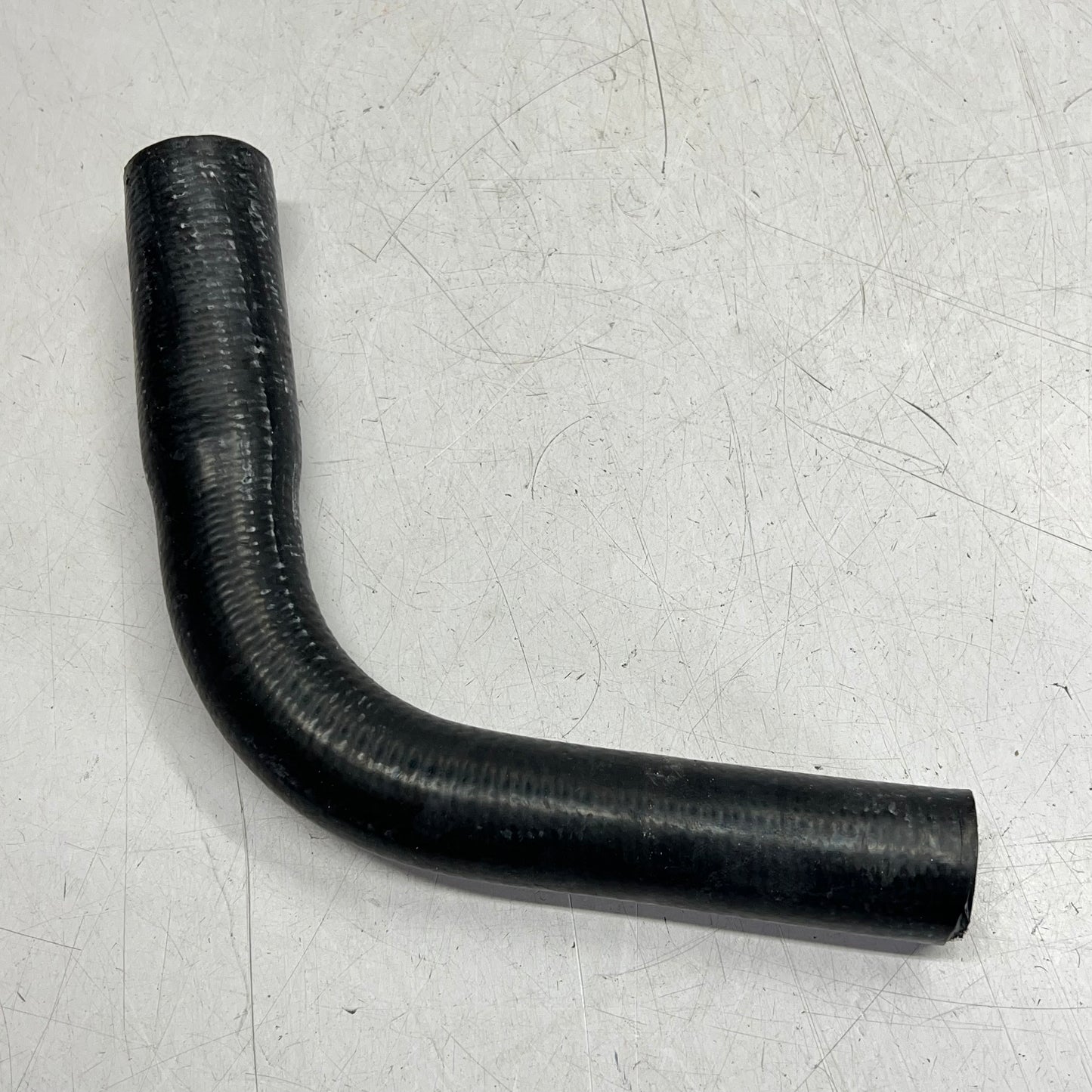 GATES Coolant Hose for Buick, Ford, Mazda & More 14-3/16" L Black 20791
