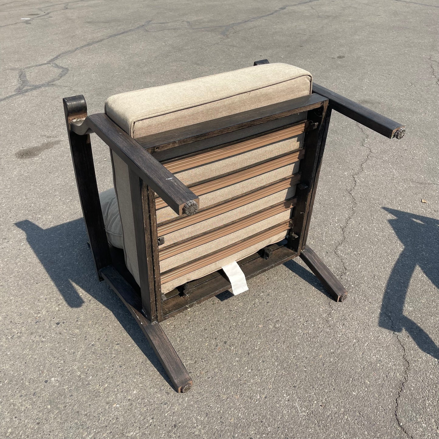 Z@ UNBRANDED 4-Piece Outdoor Aluminum Seating (New, Some Dirt)