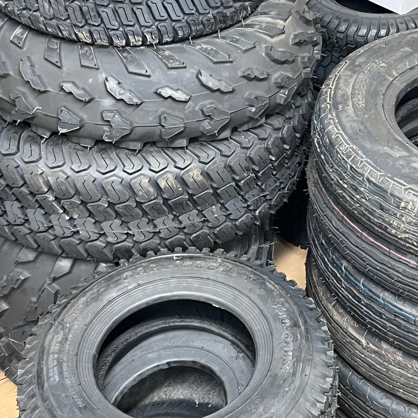 CARLISLE (16 TIRES) Miscellaneous Tires (for Small Trailers, ATV, Golf Cart)