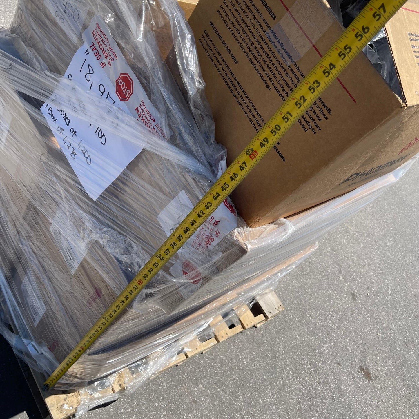 ZA@ Pallet of PHOENIX Safety Lids for Medicine Bottles White 045CRCSTPTA (New)(B)