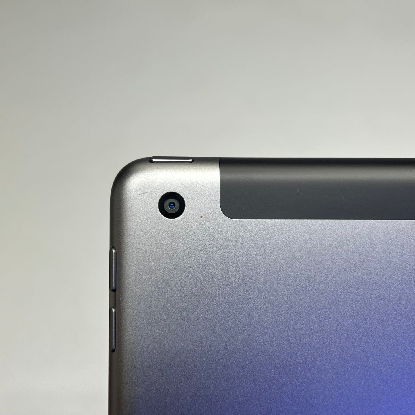 APPLE IPad 8th Generation 10.2" Display 32GB Black For Parts