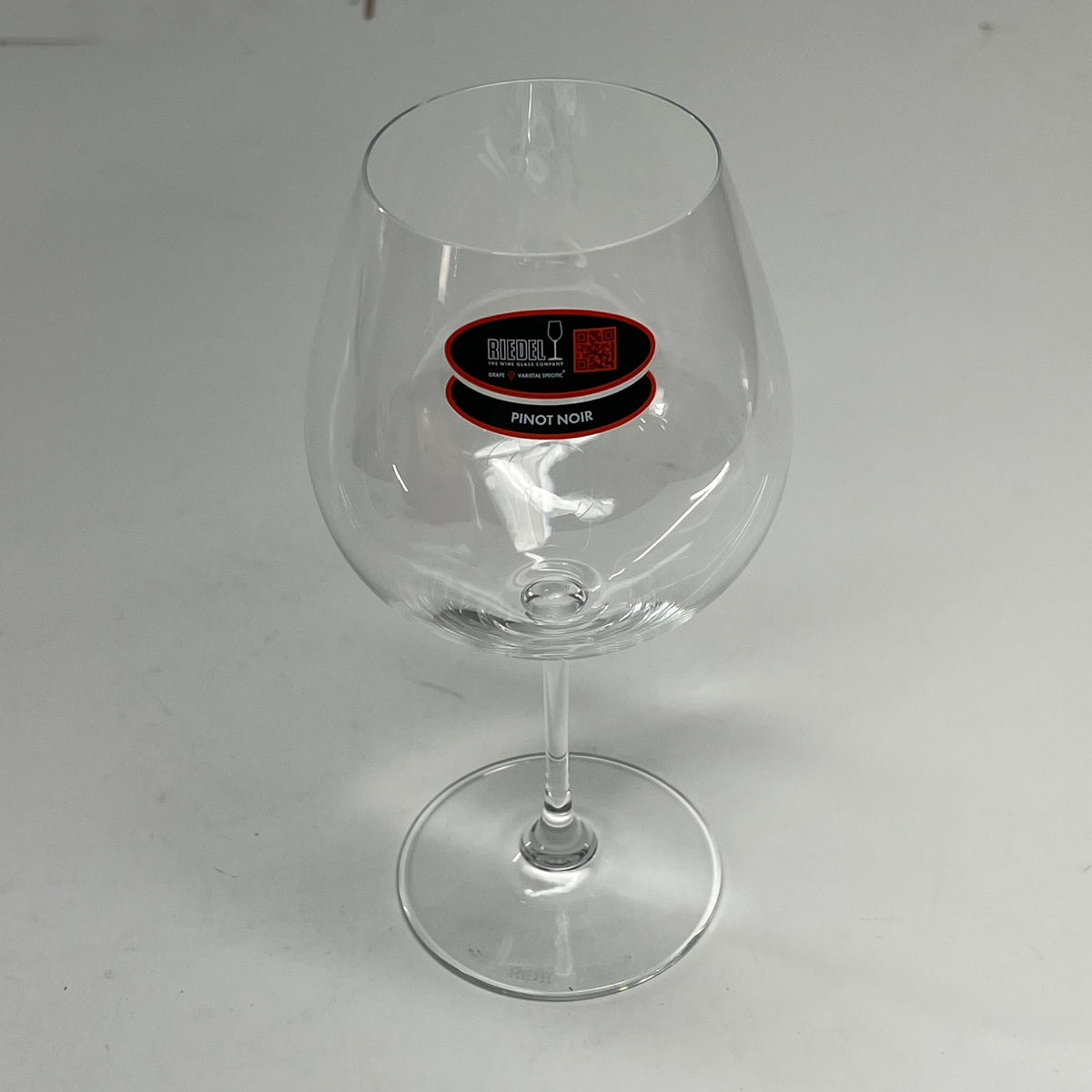 RIEDEL (SET OF 2) Vinum Pinot Noir Crystal Glass Stemmed Wine Glasses 8.2" H