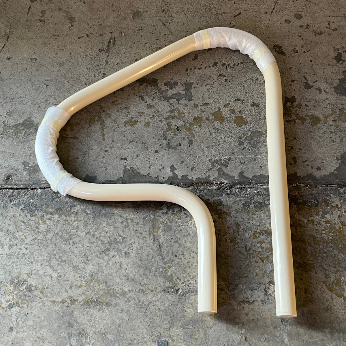 SAFTRON Pool Rail Sz 27"L X 33.5"H - Beige P-326-RTD