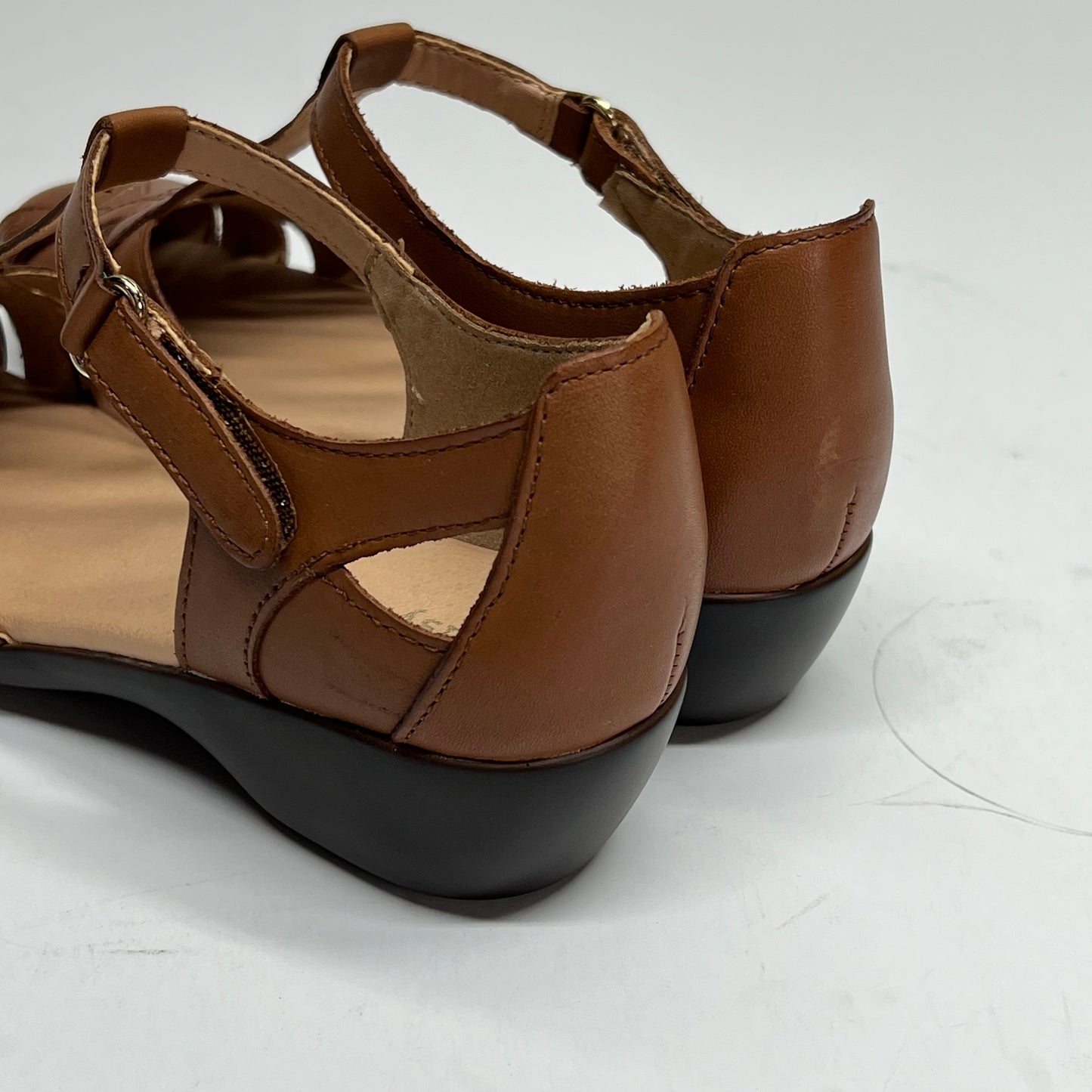 EASY SPIRIT Darlyn T-strap Woven Flats Women's Sz 8M Brown Leather (As-Is)