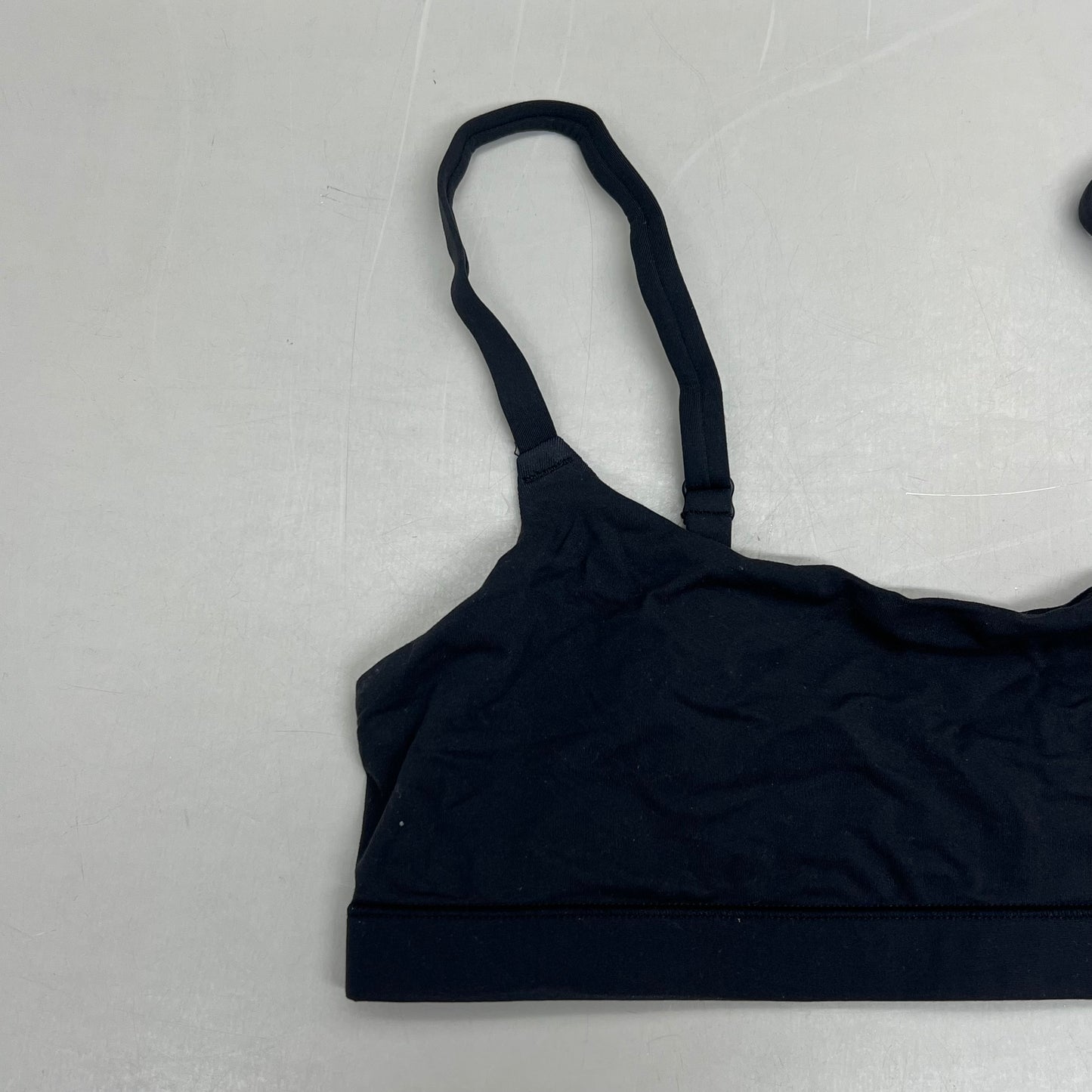 SKIMS Buttery Soft Fits Everybody Scoop Bralette Women's Sz S Onyx BR-SCN-2025