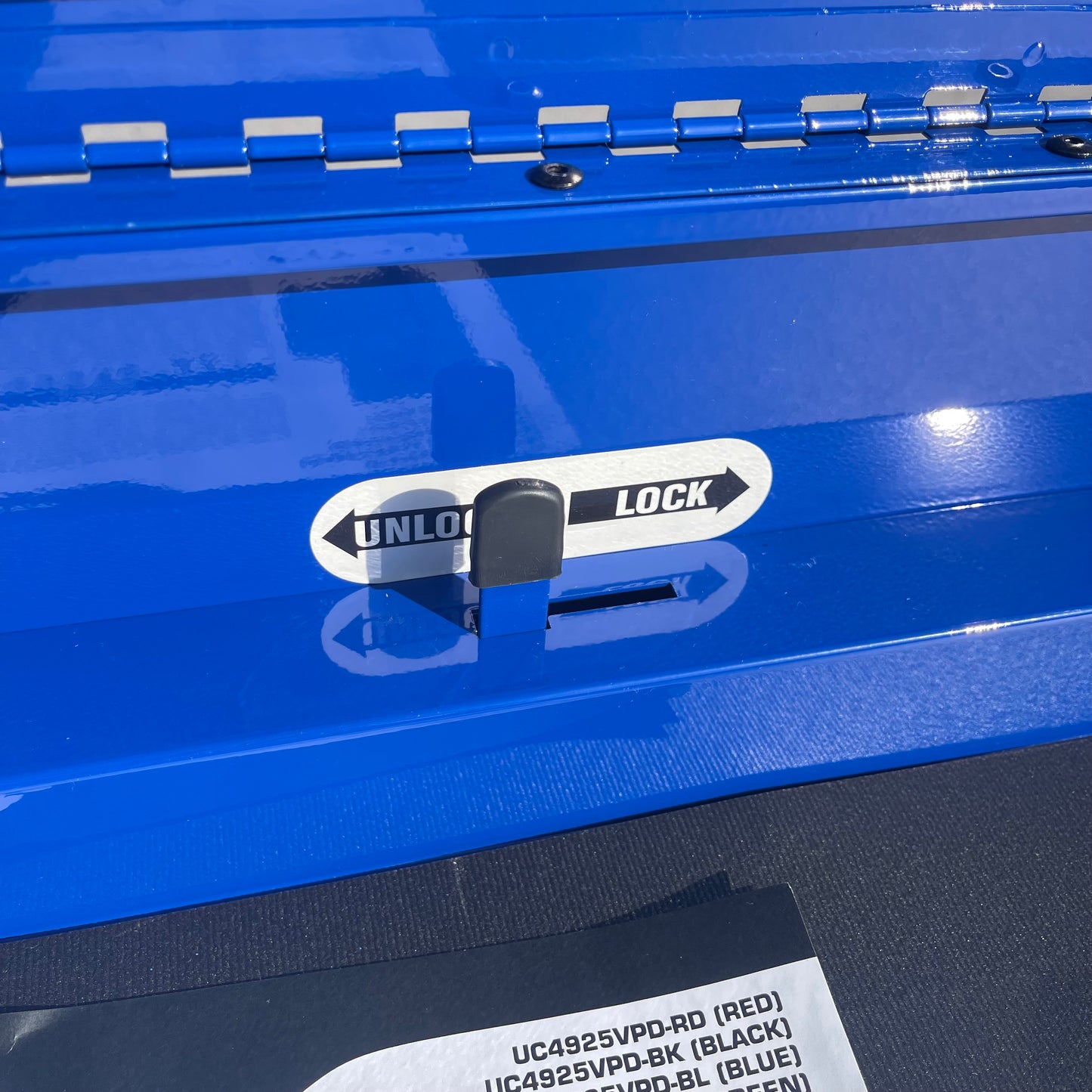 MAC TOOLS Vertical Power 7 Drawer Drop Top Cart 49” Blue UC4925VPD-BL