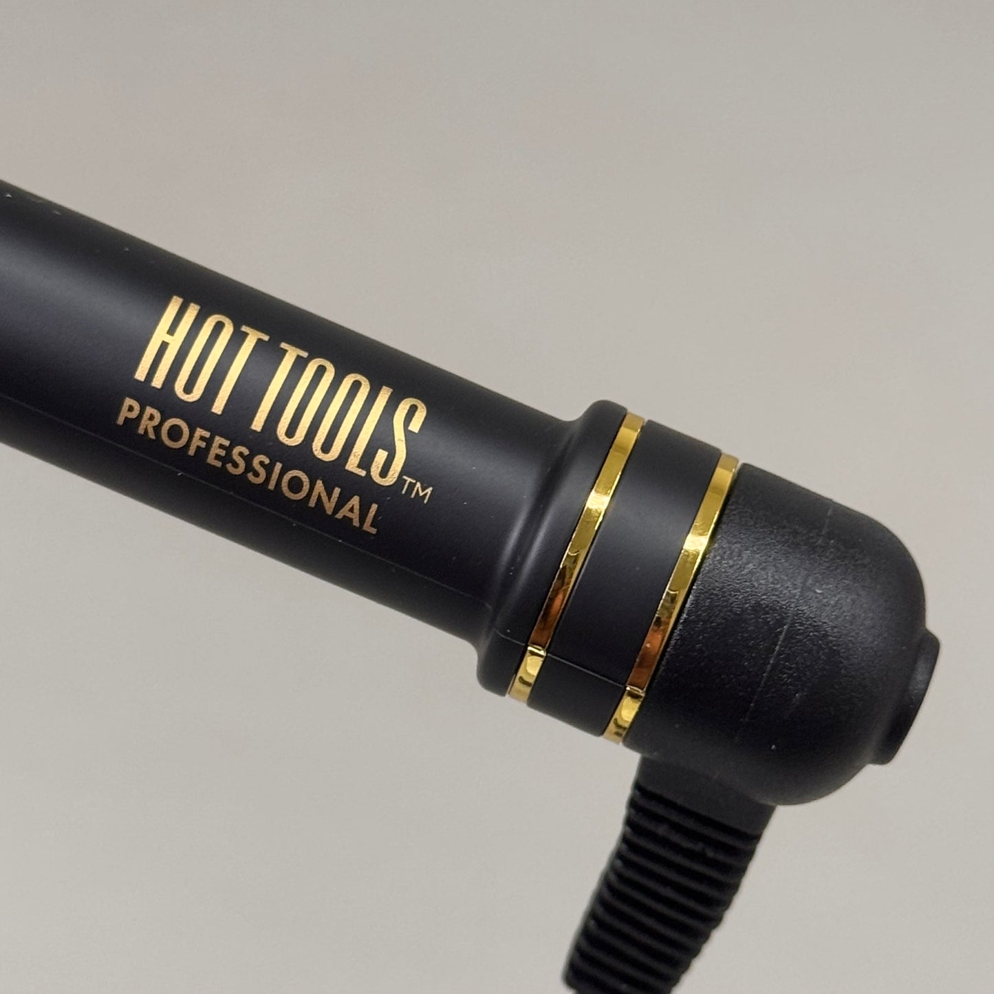 HOT TOOLS Pro Artist 24K Gold Collection 3 Barrel Waver Crease Free Black/Gold