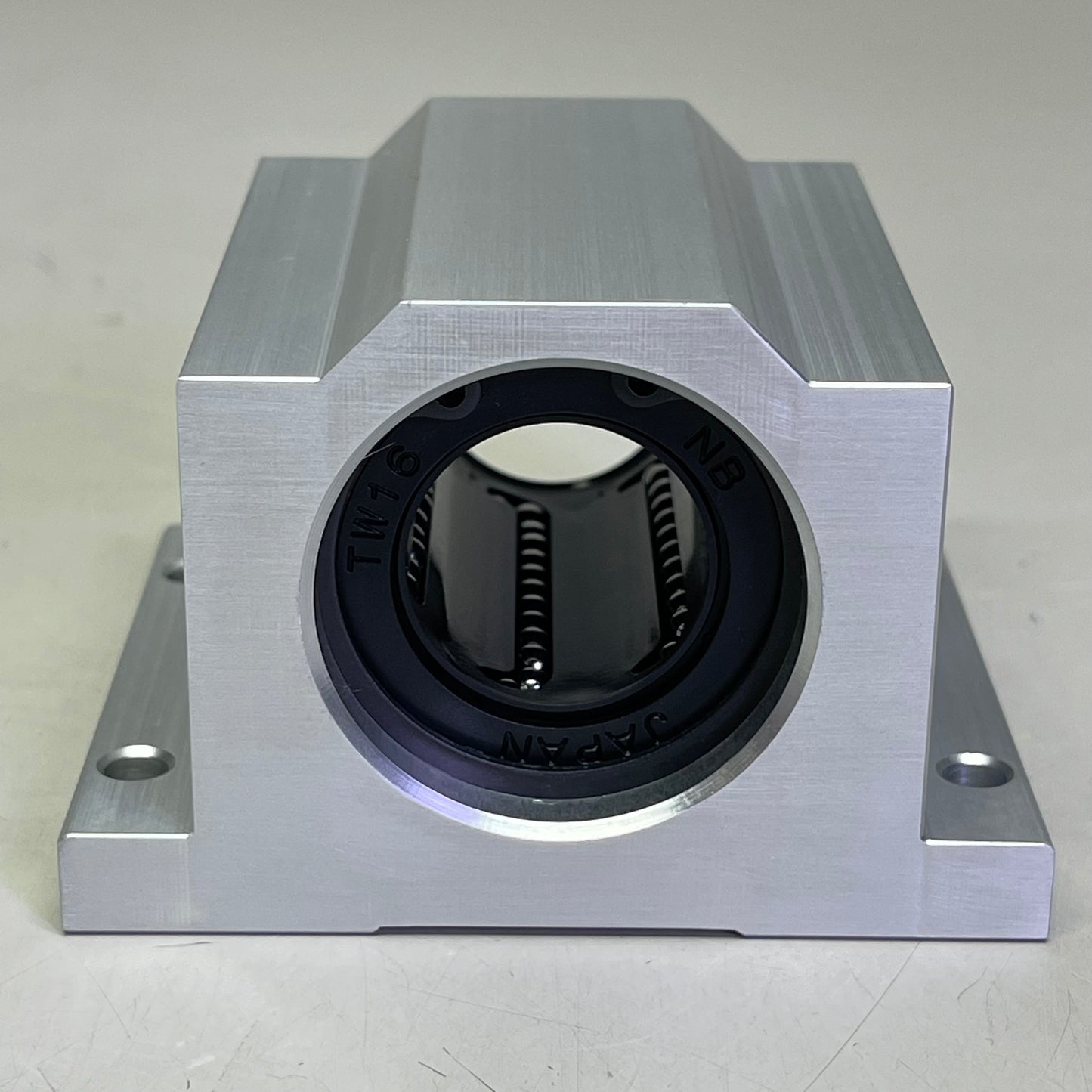 NB Linear System Pillow Block Slide Unit 3.25" x 2.75" x 2.125", 1" Dia TWA16UU