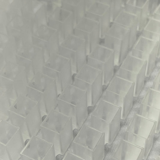 (100 PACK) Disposable Cuvettes UV Semi Micro 1.5ml 12.5 X 12.5 X 45mm 759165