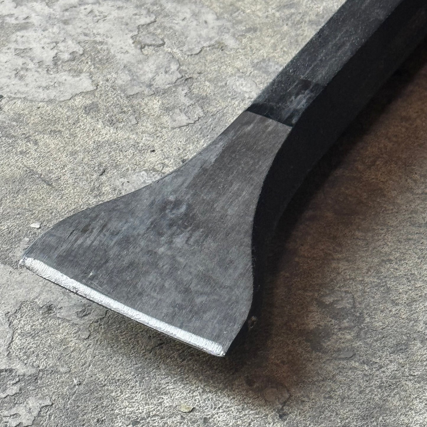 TRUETEMPER Diamond Point San Angelo Bar 1" Hex x 72" Black 1175200