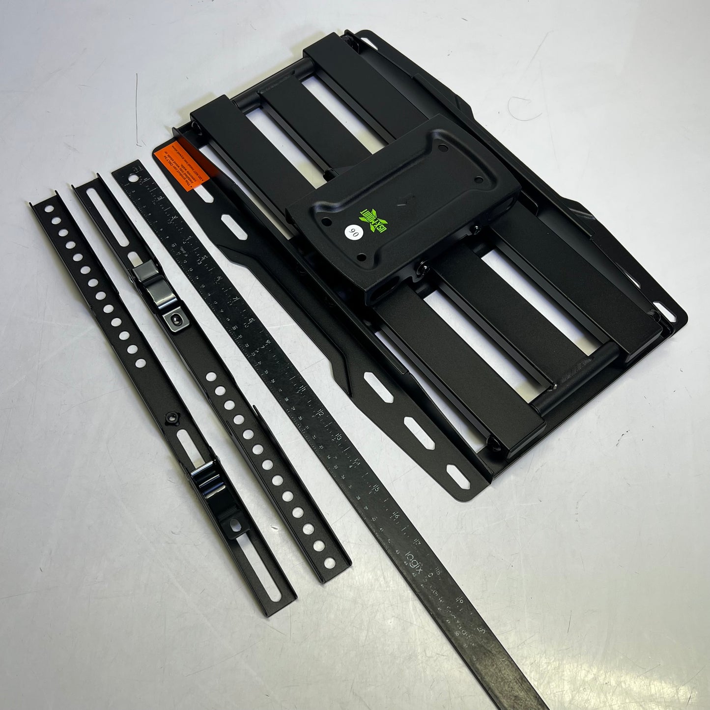 USX-MOUNT Full-motion Tv Wall Mount Fits 16" Wood Stud 37-86 inch Black XML019