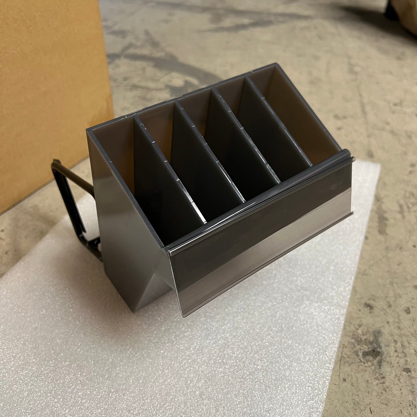 ZA@ (2 PACK, 6 Bins Each) Acrylic & Molded Compartment Bins for Art/craft Retail Set Ups 45.28"x11.02"x8.46" Black/Grey 6000-1251