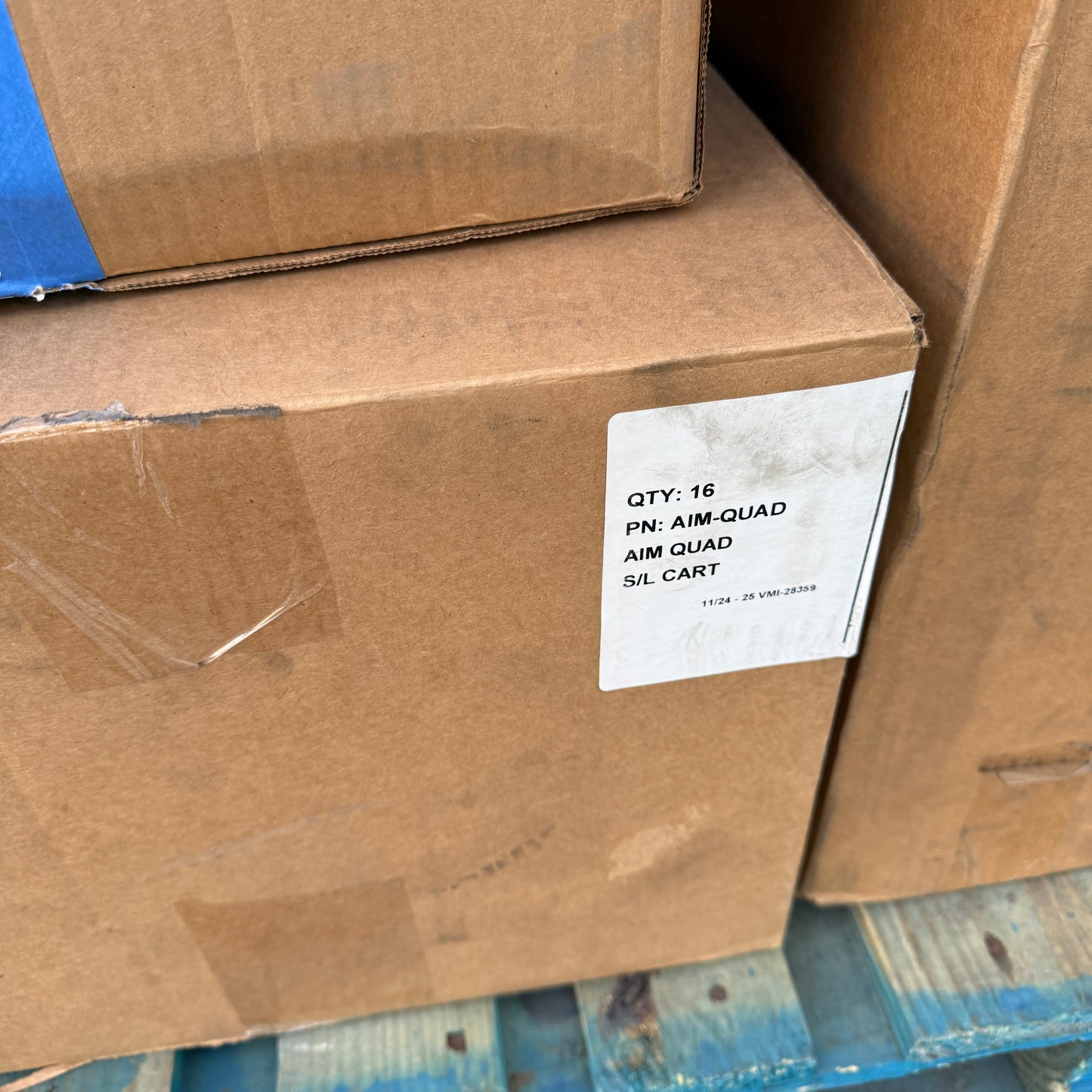 ZA@ Pallet of MIXED Rubber Trim, Plastic Pipes, Coveralls, Broken Putters, & MORE! (AS-IS)