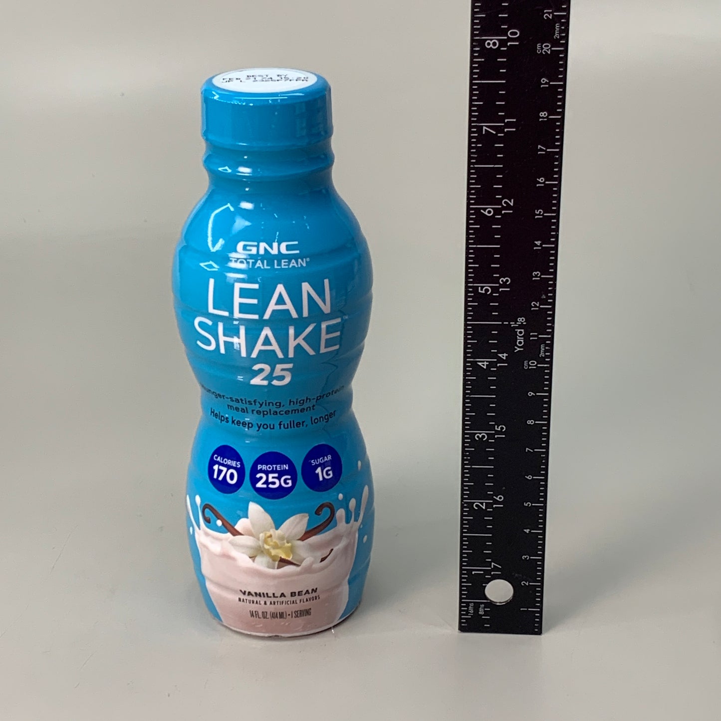 GNC TOTAL LEAN Lean Shake 25 Vanilla Bean 12-14 FL oz. 12 Servings 045858 Exp 02/24