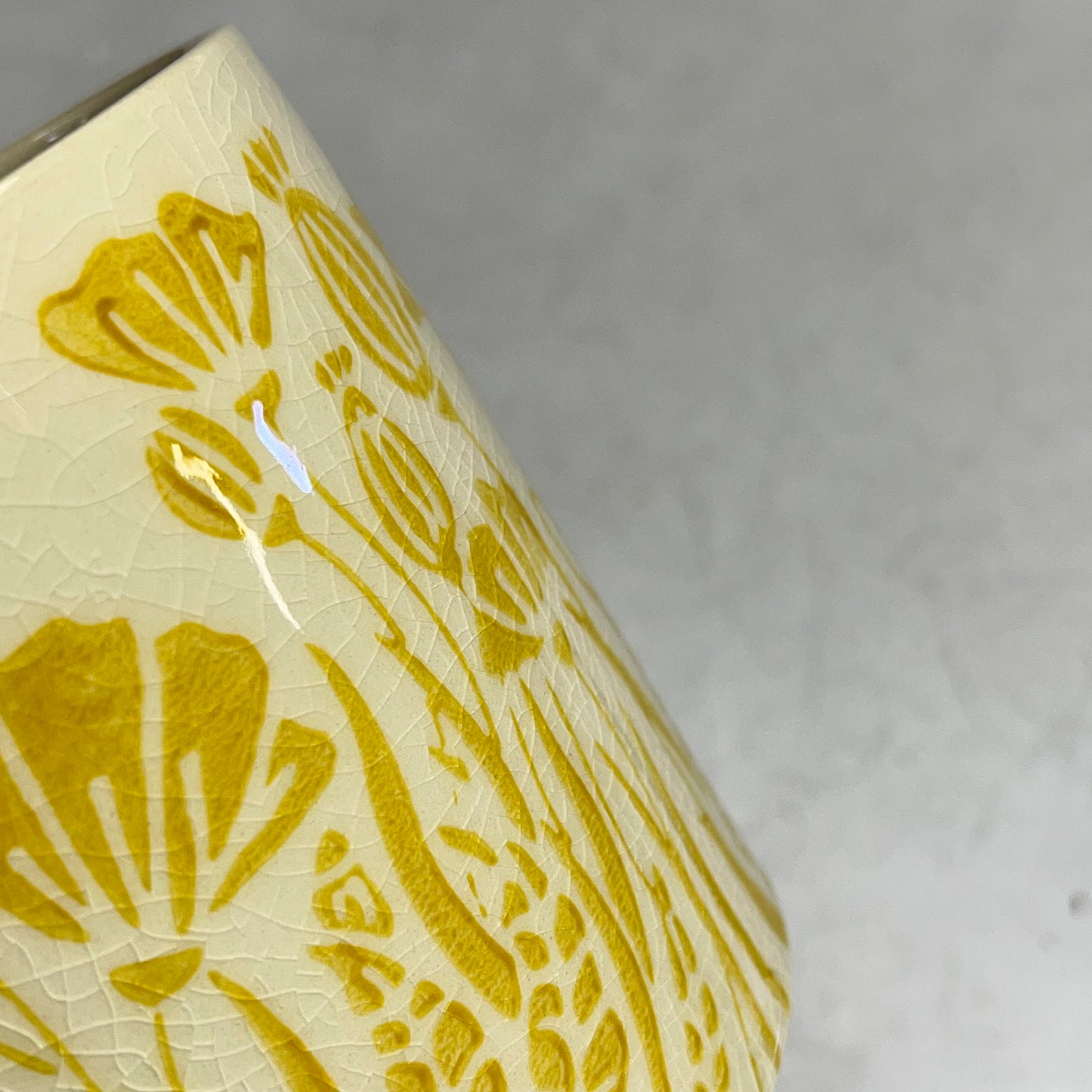 SILVER TREE Ceramic Crackle Glaze Plant Pot 5" x 5" Yellow Floral Design A11091