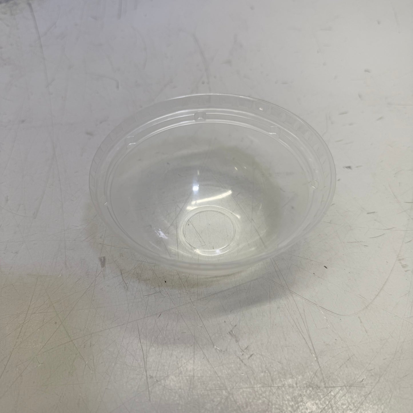 ZA@ PACTIV EVERGREEN (1000 PACK) Dome Lids W/ Hole 16, 24, 26 oz Clear 125572052