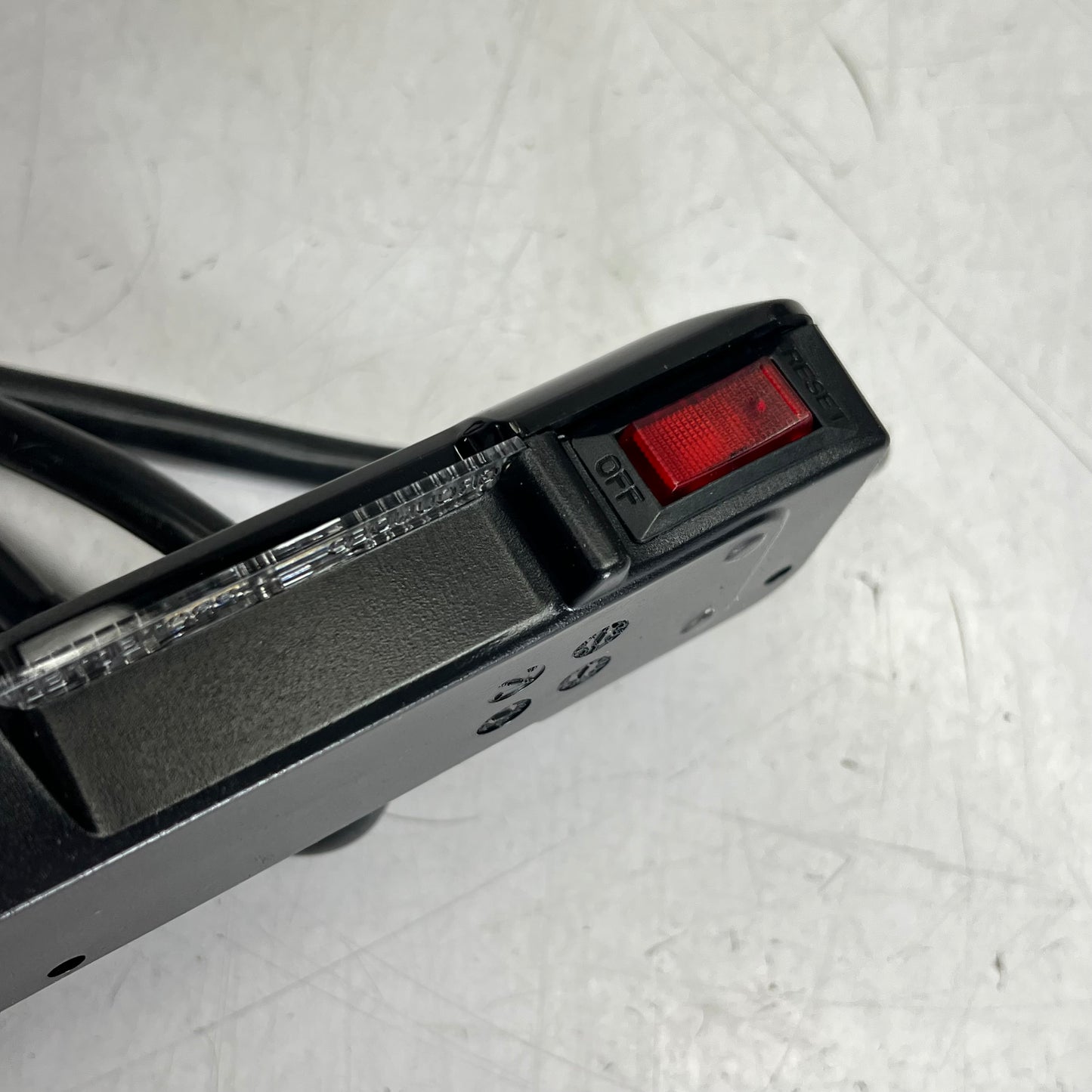 GENERAL ELECTRIC Jasco Ultra Pro Surge Protector 7 Outlet 4' Cord Black 5597