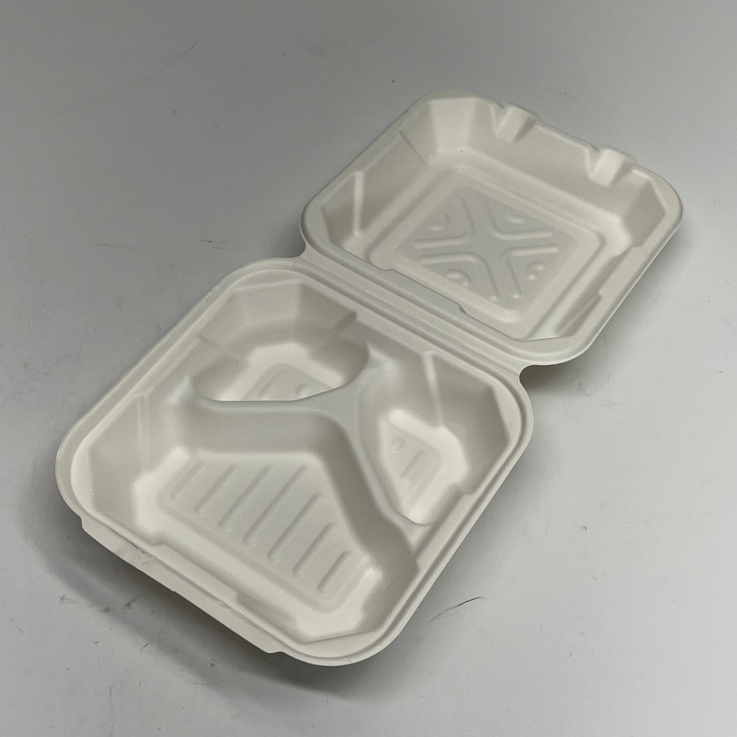 ZA@ DEP (200 PACK) Three-compartment Food Container Made From Sugarcane Bagasse 8" x 8" x 3" HL88-3 (As-Is)