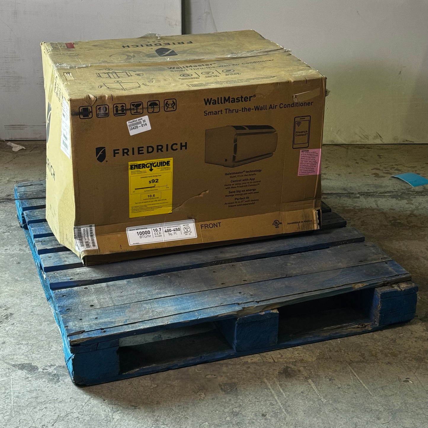 FRIEDRICH Wall Air Conditioners 12000 BTU Cool, 230V White WET10A33A (New Other, Minor Damage)