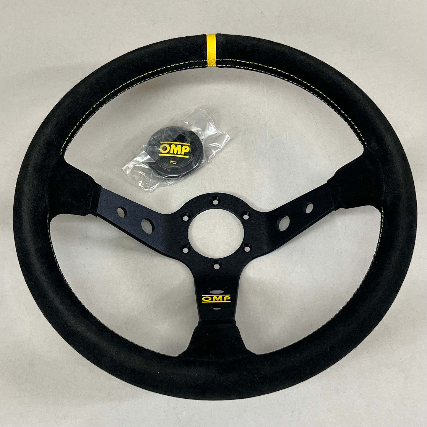 OMP Advanced Racing Steering Wheel Made In Italy 350mm Black OD0-1954-071